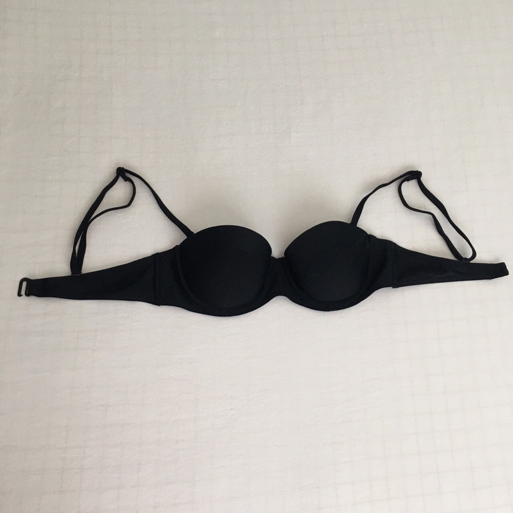 BNWT Straps/Strapless Simple Black Bikini Top